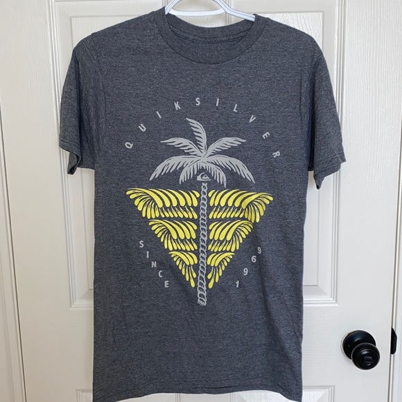 Quiksilver Other - Quicksilver | NWOT: Men’s T-shirt - Size Small